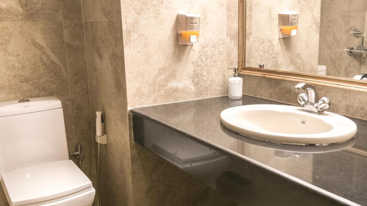 שימלה Royal Jardin Whistling Pines Resort מראה חיצוני תמונה