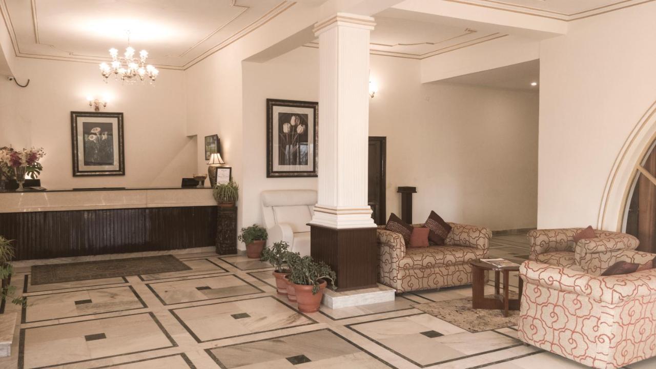 שימלה Royal Jardin Whistling Pines Resort מראה חיצוני תמונה